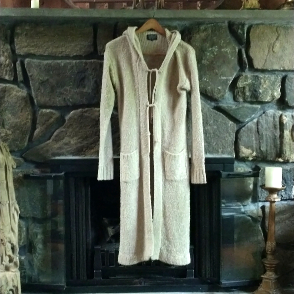 Long hooded sweater Small